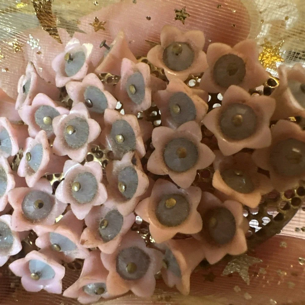 vintage, unsigned Miriam Haskell brooch delicate cluster of pink glass flowers